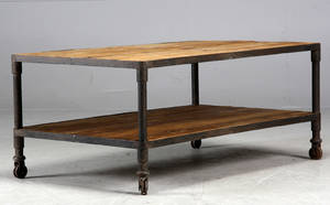 Sofabord industrielt design, genbrugsmaterialer