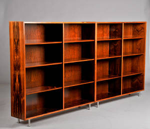 Aage Hundevad. Par reoler af palisander 2