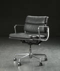 Charles Eames. Soft Pad kontorstol, læder