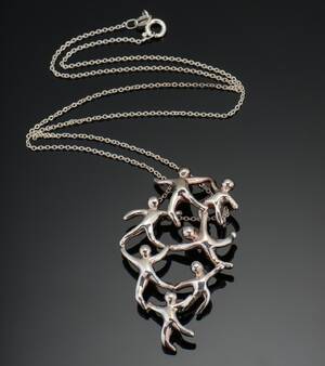 Vedhæng og halskæde af sterlingsølv