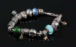 Pandora mf, armbånd med charms