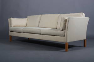 Erik Jørgensen. Tre-pers. sofa, model 260