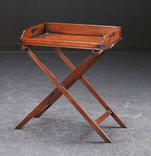 Engelsk bakkebord samt butlers tray 2