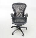 3 Chadwick  Stump, Herman Miller, kontorstol Aeron