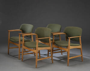 Ejner Larsen  Aksel Bender-Madsen. Fire armstole af egetræ, model 4205 4 