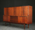 Skænk af palisander, 1950erne, dansk møbelproducent