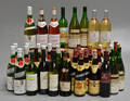 En samling diverse vine. 42