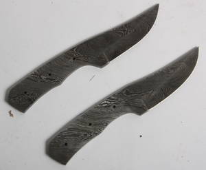 To håndsmedede knivklinger for knivbyggere. 2