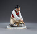 Bing  Grøndahl. Lille Klaus, figur af porcelæn nr. 8048