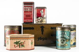 PLÅTBURKAR, ett parti