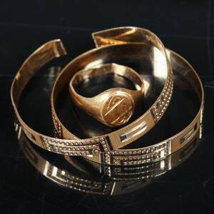 GULDFÖREMÅL 18k 11.2g