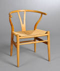 Hans J. Wegner. Y-stol i patineret eg, model CH-24