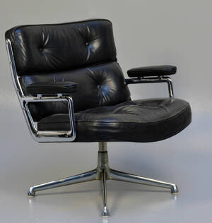 Charles og Ray Eames. Lobby Chair, ES-105