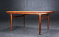 Johannes Andersen. Spisebord af teaktræ med udtræk 
