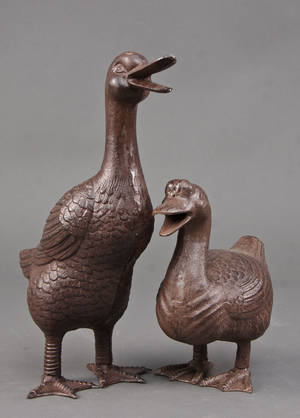 To ænder i patineret jern 2.