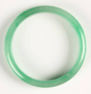 Armring, jade Denne vare er sat til omsalg under nyt varenummer 4097159