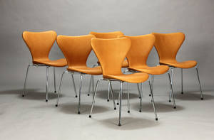 Arne Jacobsen. 7er stole 6