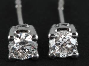 Earrings in 14k with brilliant cut diamonds 0.55 ct