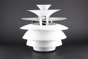 Poul Henningsen for Louis Poulsen. Kuglelamel  Snowball pendel  Denne vare er sat til omsalg under nyt varenummer 4320996