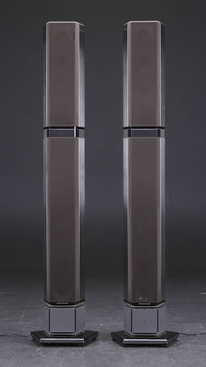 Bang  Olusen. Par Beolab Penta højttalere med indbygget forstærker 2