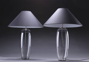 Et par Holmegaard Grace bordlamper med sorte skærme 2 Denne vare er sat til omsalg under nyt varenummer 4896393