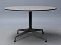 Charles Eames.Segmented Table, Ø 121 cm 