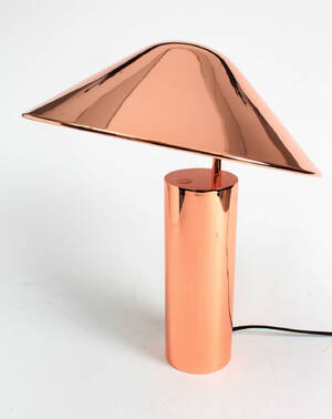 Damo bordlampe I kobber. 