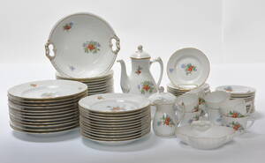 Bing  Grøndahl. Kaffe- og middagsservice, Ægir, porcelæn 73
