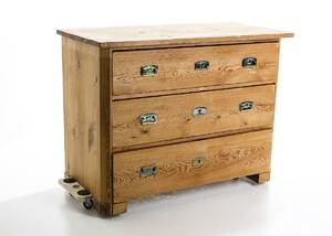 BYRÅ 3 - lådig - 1900 - talets första hälft