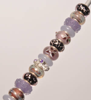 20 Charlotte Borgen beads lilla. 20