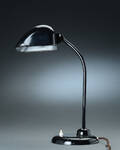 Christian Dell. Kaiser bordlampe, model 6581, sort 