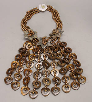 Halscollier med ferskvands kulturperler