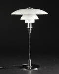 Poul Henningsen. PH 32 bordlampe 