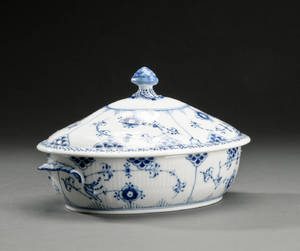 Royal Copenhagen, halvblonde terrin nr. 622