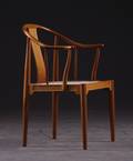 Hans J. Wegner 1914-2007. Armstol Kinastolen af mahogni