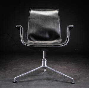 Preben Fabricius  Jørgen Kastholm. Tulip lounge chair
