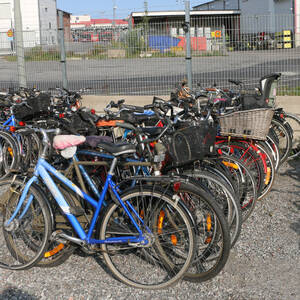 RESERVDELSCYKLAR, 24st