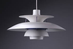Poul Henningsen. PH5 pendel