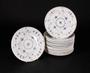 Royal Copenhagen, musselmalet jernporcelæn,  Middagstallerkener 15 