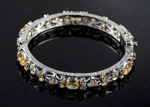 Citrin armring.
