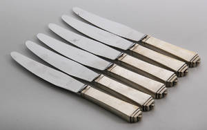 Harald Nielsen for Georg Jensen. Pyramide seks middagsknive med skafter af sterlingsølv 6