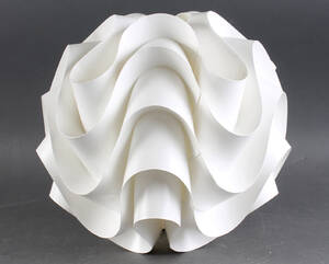 Poul Christiansen for Le Klint. Pendel, model Sinus 