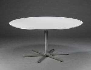 Arne Jacobsen  Piet Hein. Supercirkulært spisebord, Ø 145 cm.  Denne vare er sat til omsalg under nyt varenummer 4464252