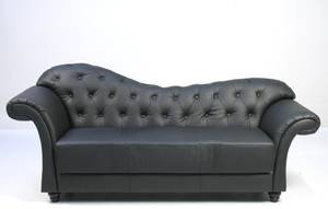 Tre-pers. sofa i chesterfield-stil