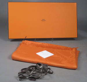 Hermès tørklæde model, L-Ètoile.