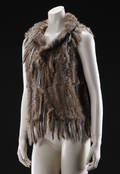 Fur Living. Vest af naturfarvet kanin. Str. XLXXL