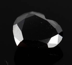 Uindfattet behandlet sort diamant ca 9.98 ct