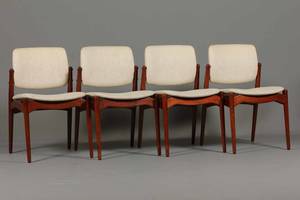 Dansk møbelarkitekt. Sæt spisestole i teaktræ betrukket med uld 4