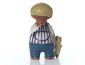 LISA LARSON, FIGURIN