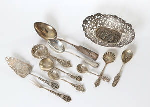 PARTI SILVER, 11 DELAR